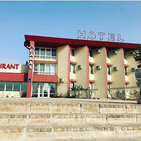 Hotel Caras Oravita Exteriör bild